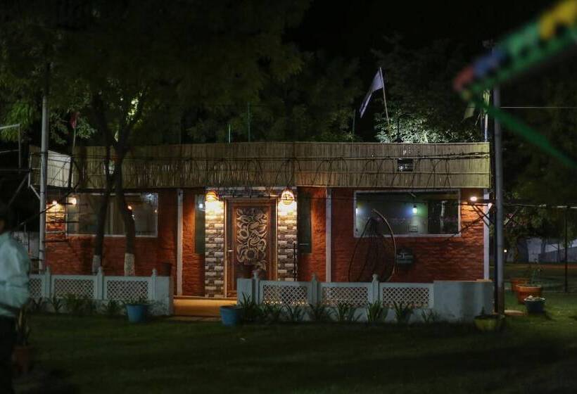 فندق The Timber Garden Adventure Club