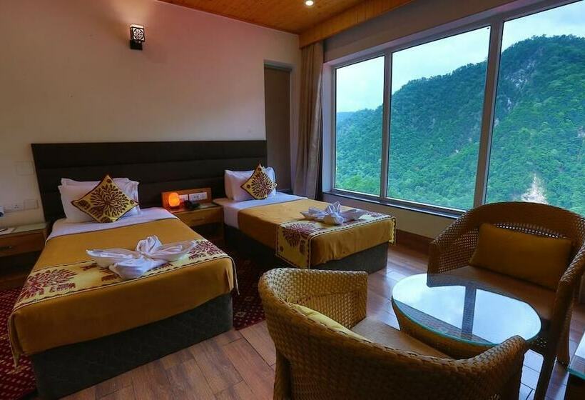 호텔 Veda5 Ayurveda And Yoga Retreat