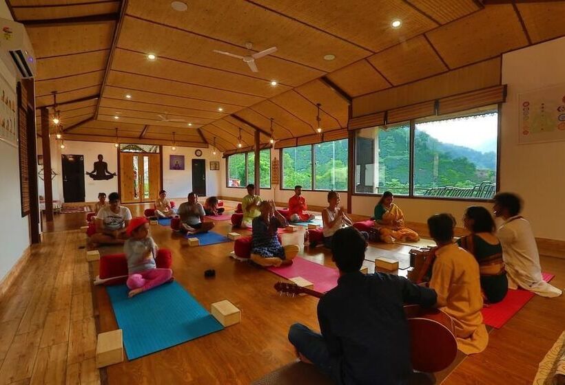 호텔 Veda5 Ayurveda And Yoga Retreat