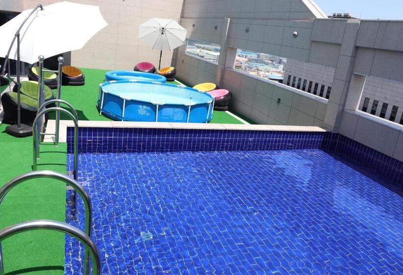 酒店 Westernbay Marina