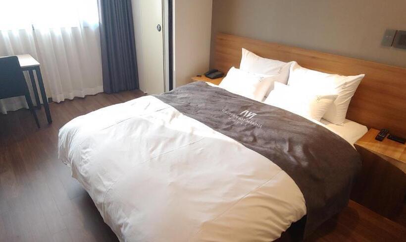 酒店 Westernbay Marina