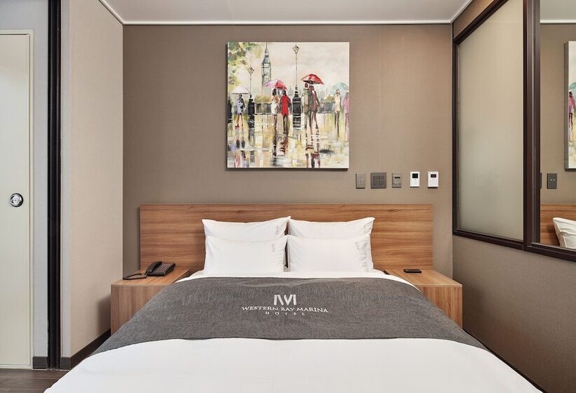 فندق Westernbay Marina