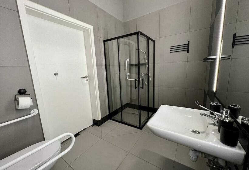 Kapsuła Hostel Warszawa