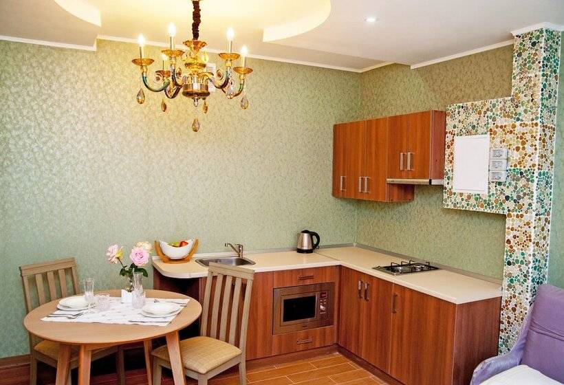 Modern History Apartments