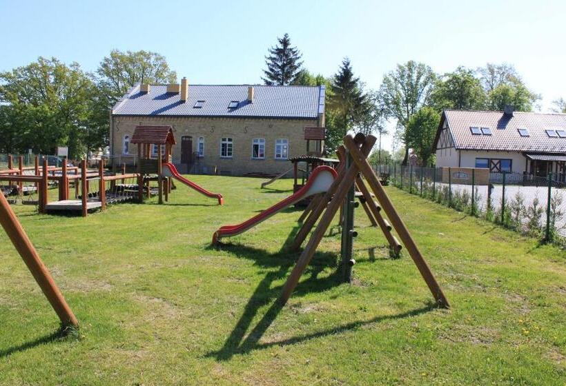 膳宿费 Cedrowy Dworek