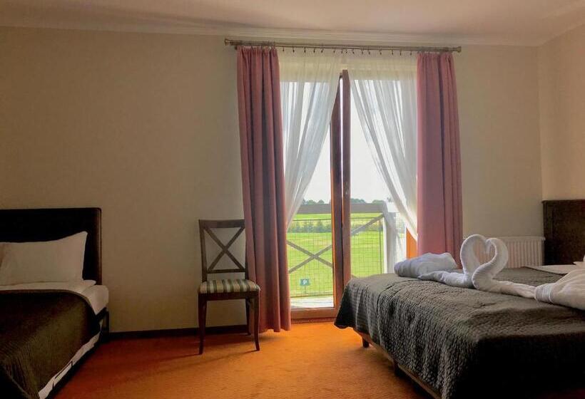 膳宿费 Cedrowy Dworek