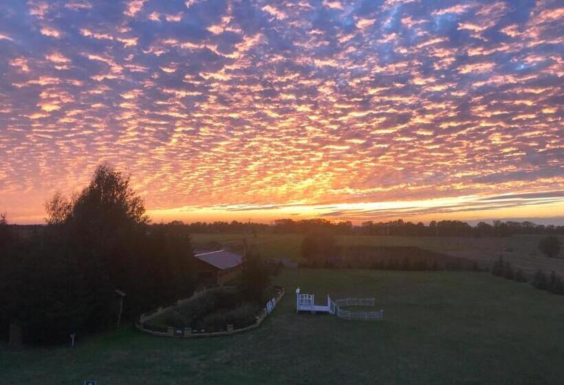 ペンション Cedrowy Dworek