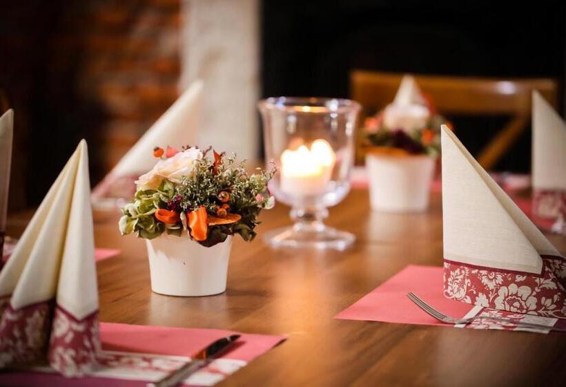 ペンション Cedrowy Dworek