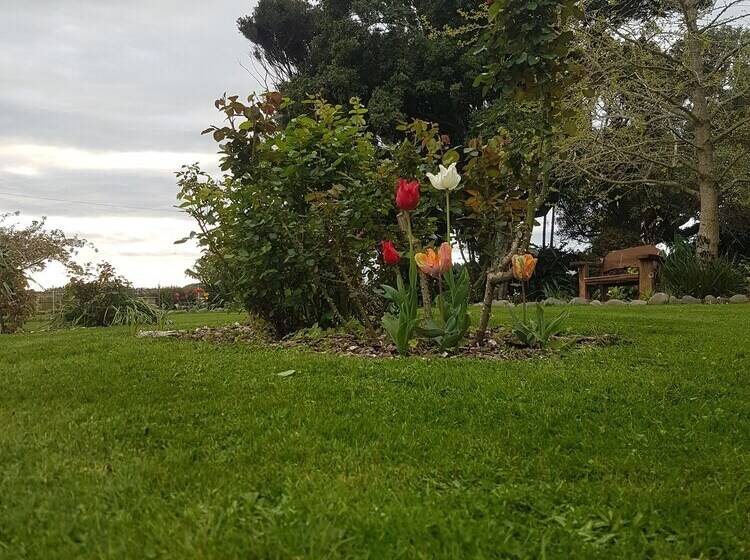 펜션 Lancewood Lodge