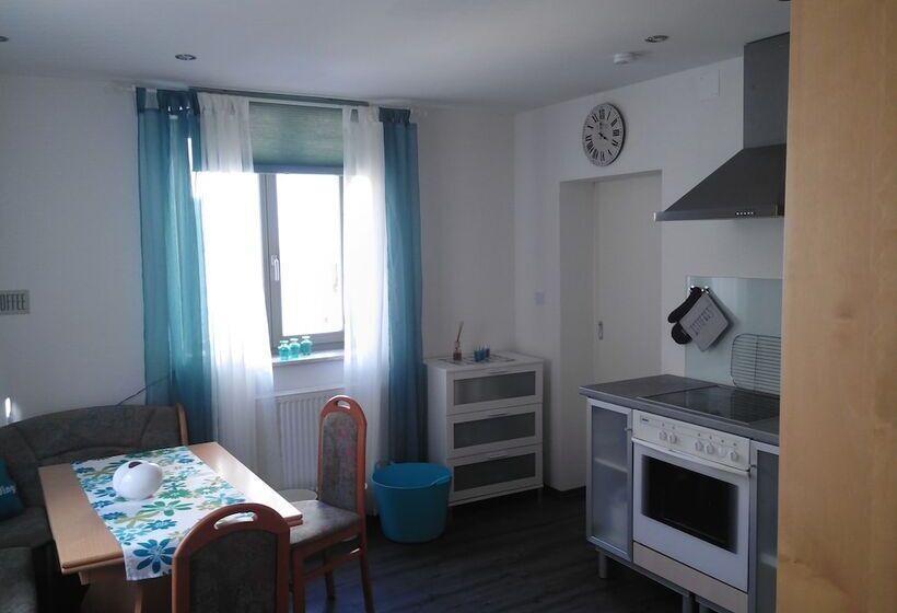 Пансион Grossvaters Haus Oba S Heisle