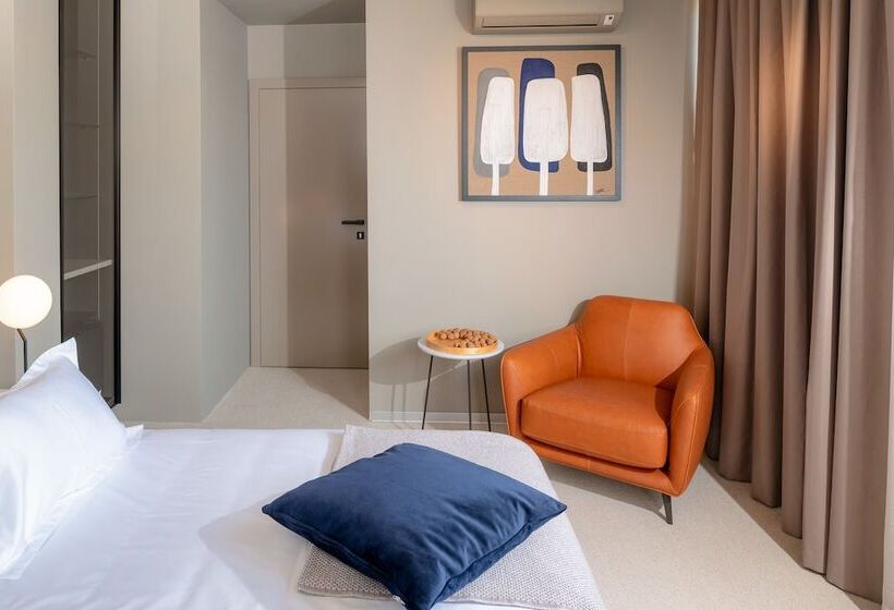 Pensió Royal Suitessky