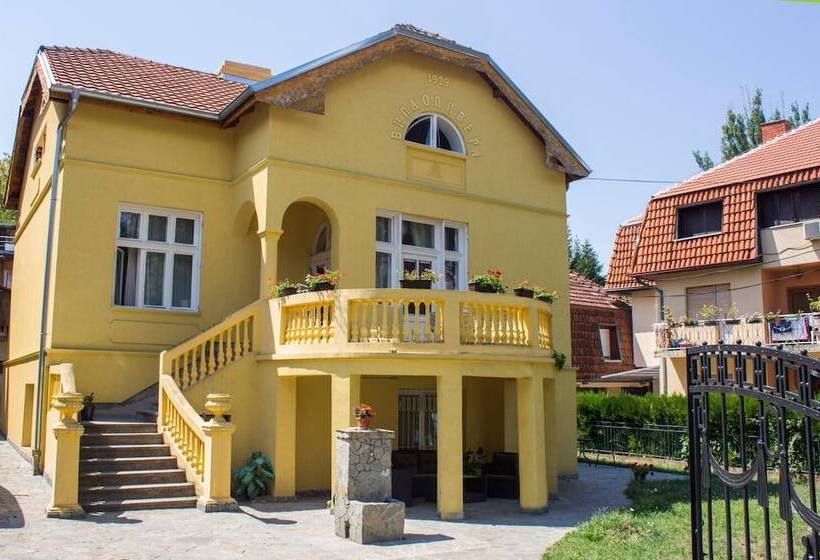 پانسیون Smeštaj Olivera Niška Banja