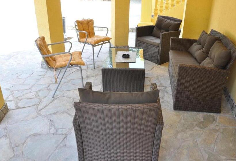 پانسیون Smeštaj Olivera Niška Banja