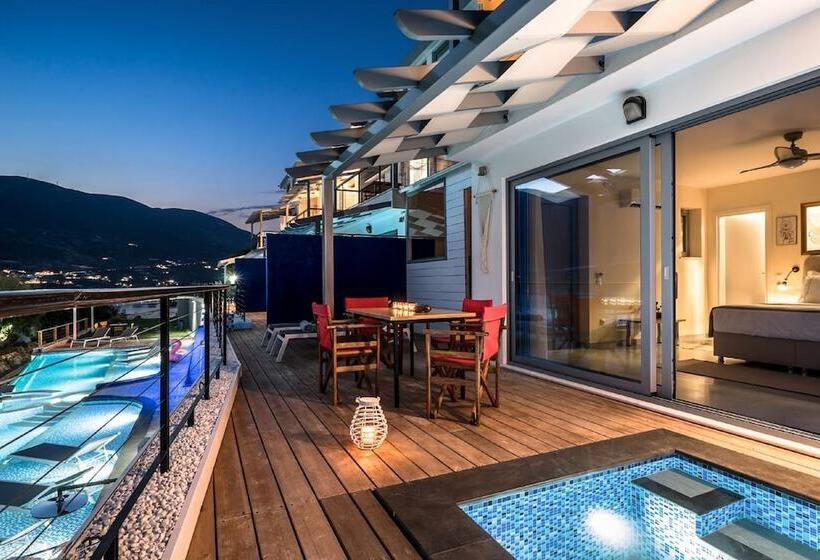 Sappho Boutique Suites