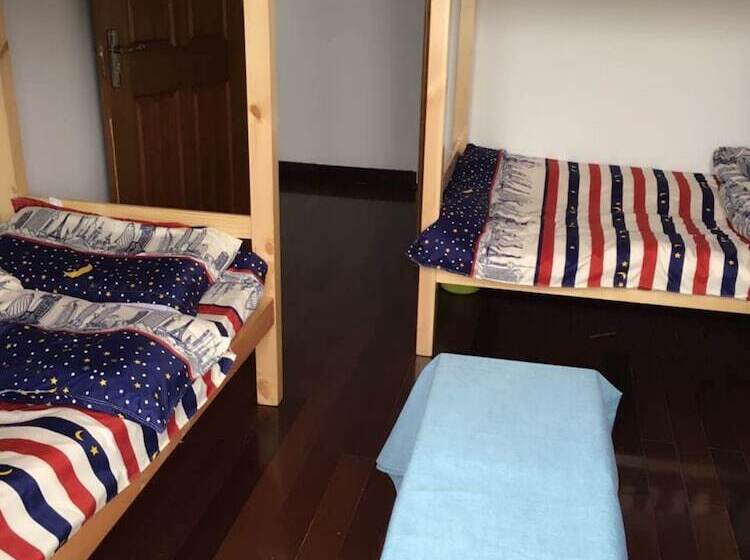 Shanghai Lost International Youth Hostel