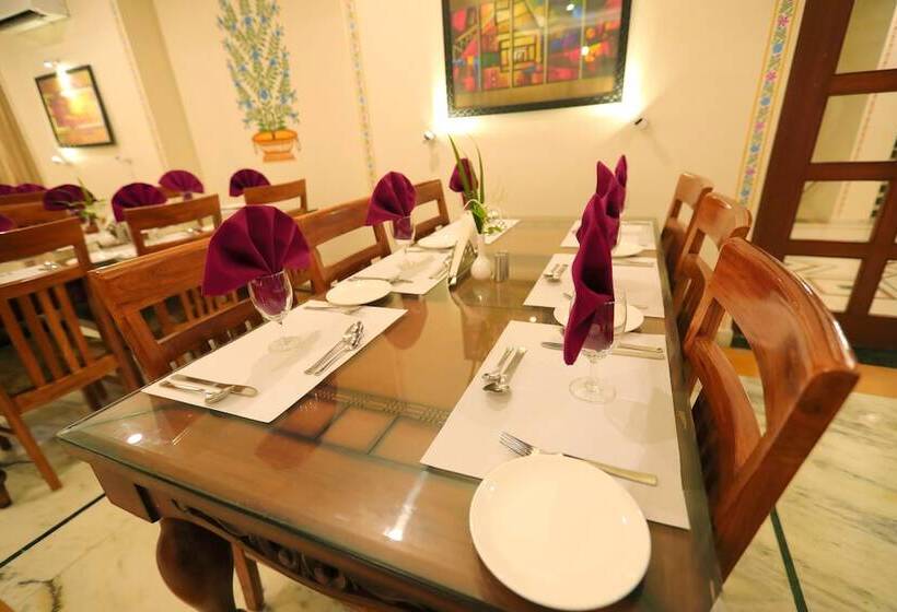 The Everest Hill Resort