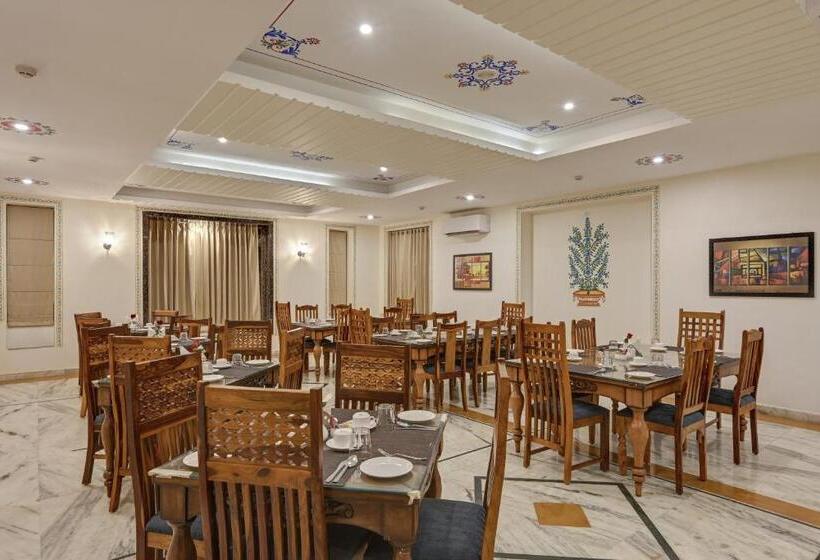 The Everest Hill Resort