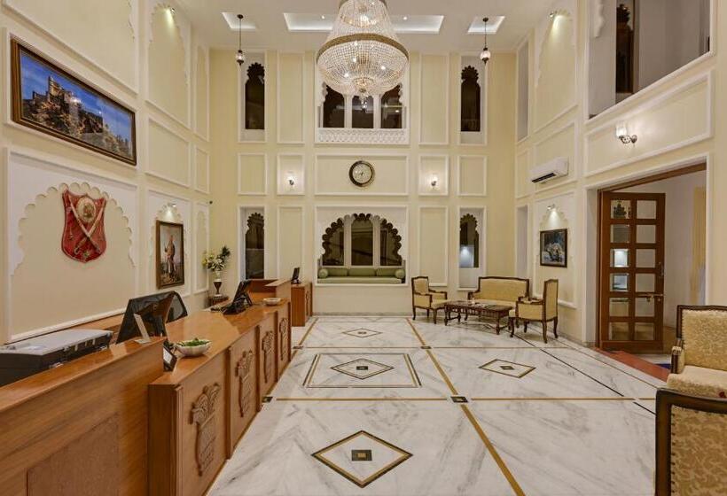 The Everest Hill Resort