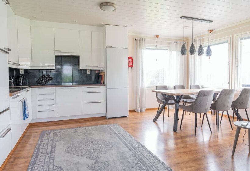 The Ultra Luxe Hommala