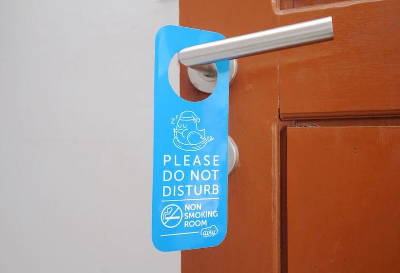 Airy Praya Pejanggik 8 Lombok