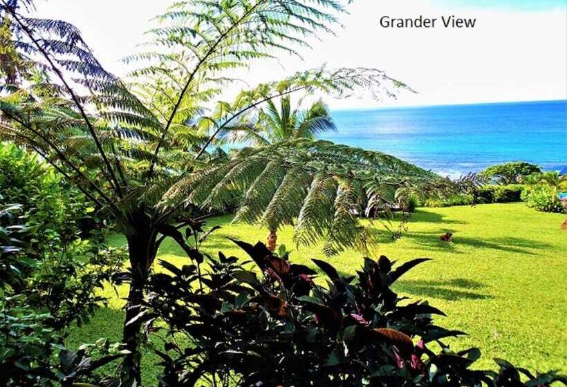 تختخواب و صبحانه Makaira Resort