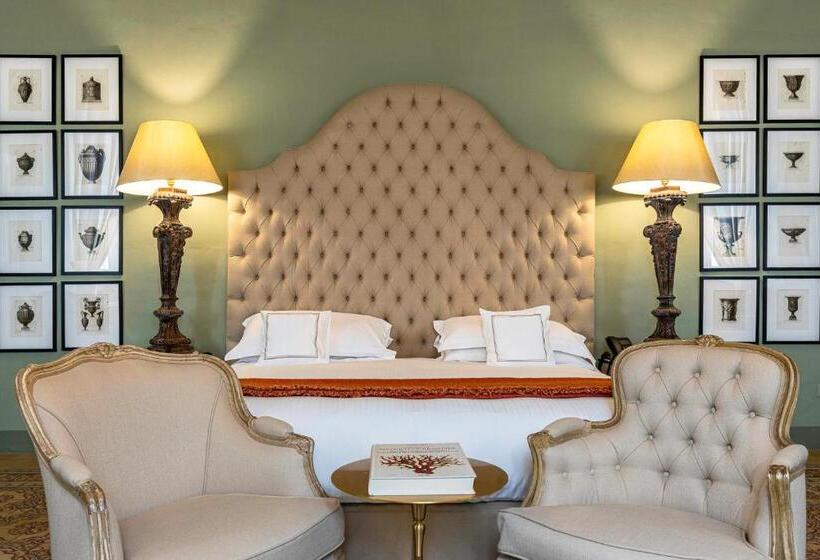 צימר Seven Rooms Villadorata