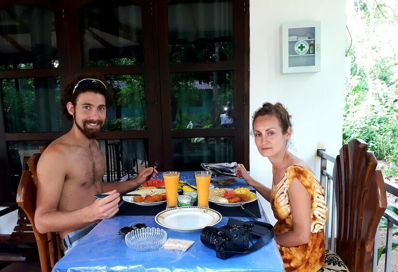 צימר Sigiri Hibiscus Villa