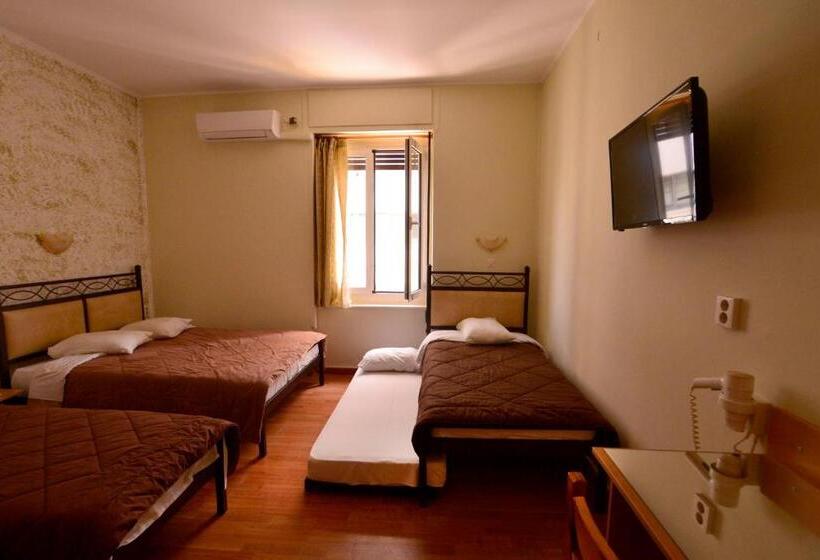 Electra Hotel Piraeus