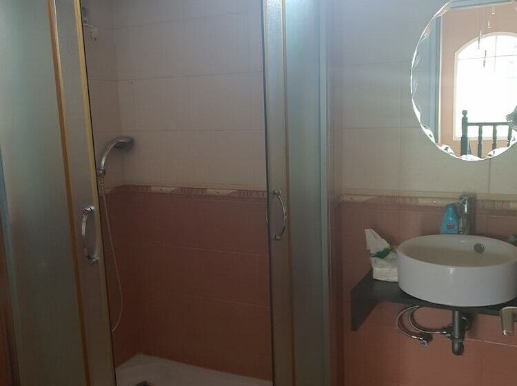 Green Hill Villa Sibolangit