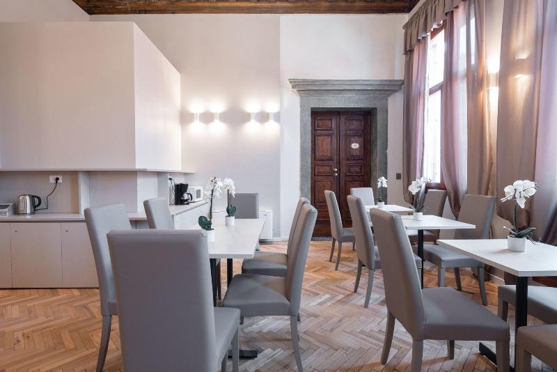 مسافرخانه Palazzo Martinelli Dolfin