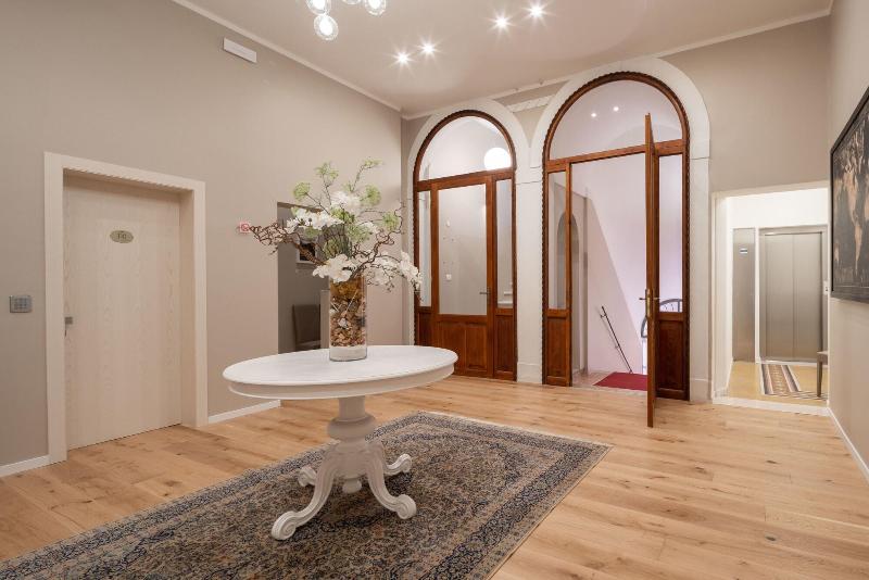 مسافرخانه Palazzo Martinelli Dolfin