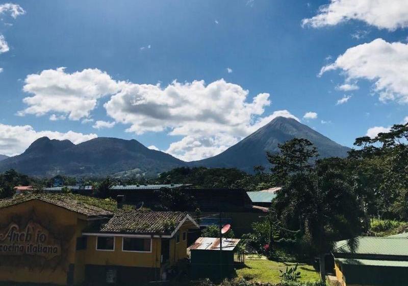 Hostel Sagú