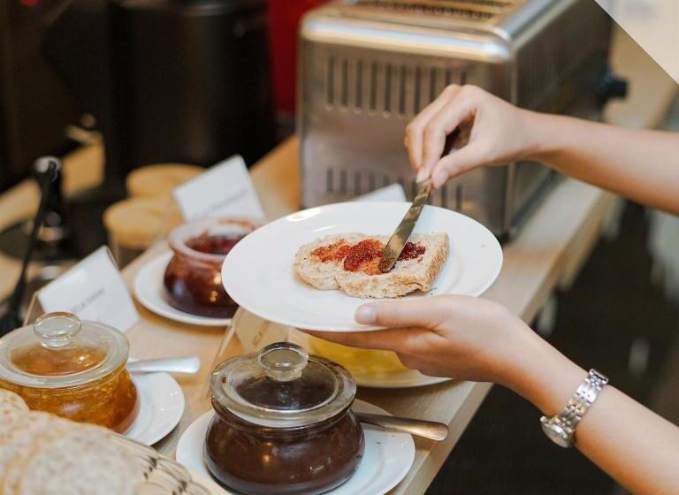 Aveta Hotel Malioboro