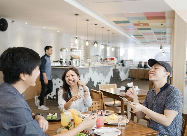 Aveta Hotel Malioboro