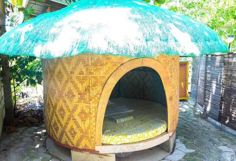 هتل Bougainvillea Paradise Campground