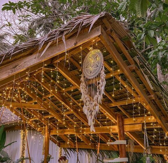 هتل El Nido Moringa Resort