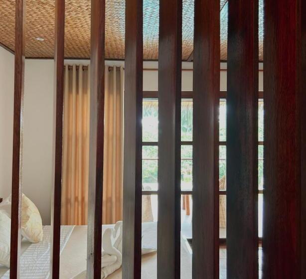 هتل El Nido Moringa Resort