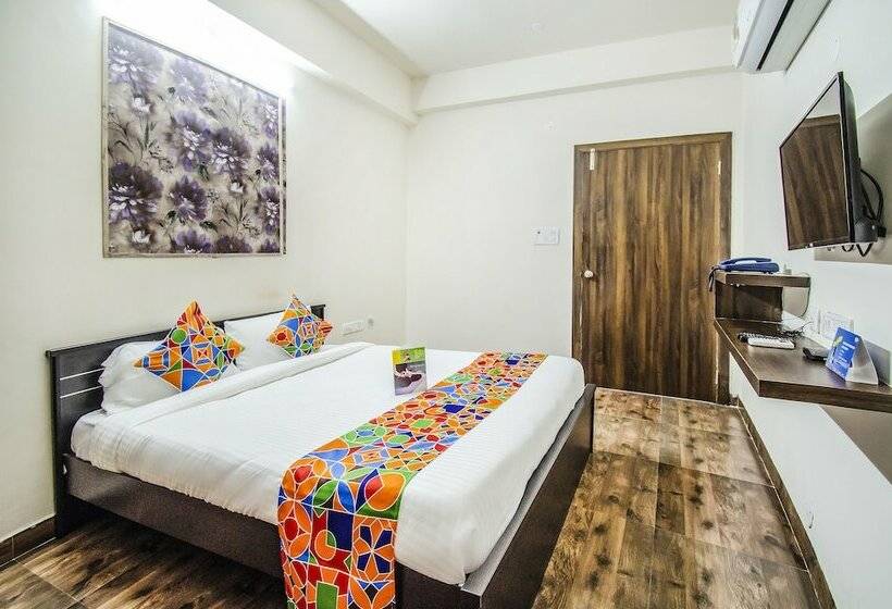 فندق Fabescape Himadri Inn