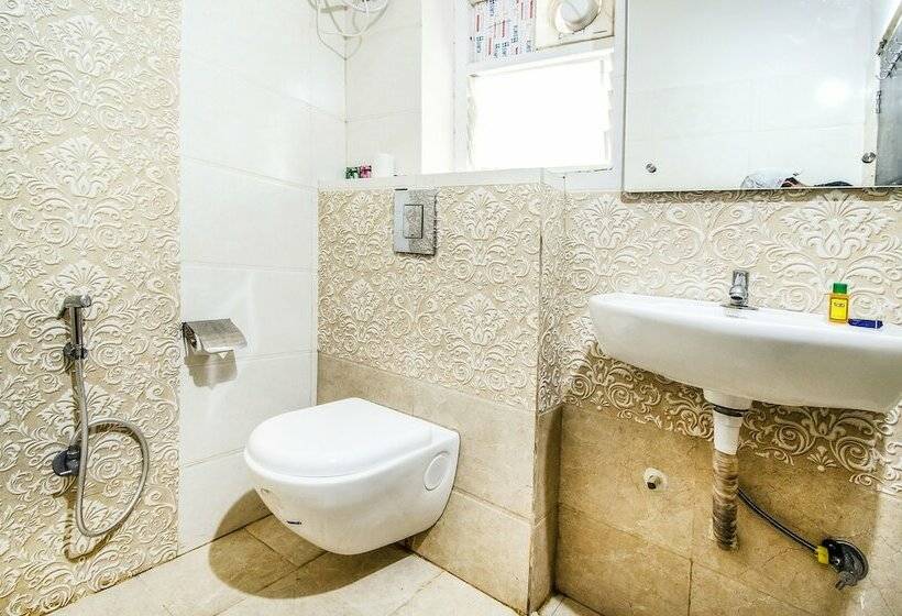 فندق Fabescape Himadri Inn