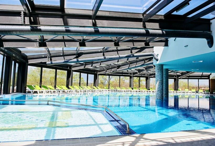 Отель Hot Springs Medical And Spa