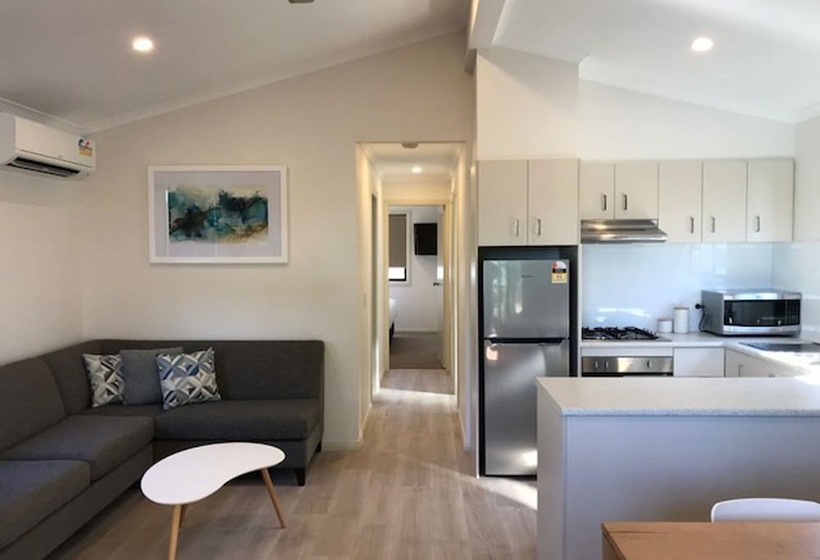 هتل Ingenia Holidays Moruya