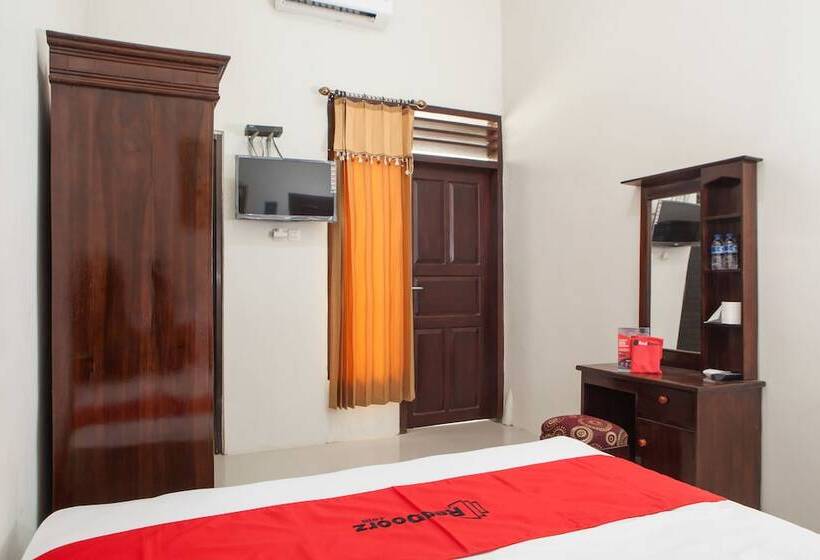 酒店 Reddoorz Near Banyuwangi Baru Station