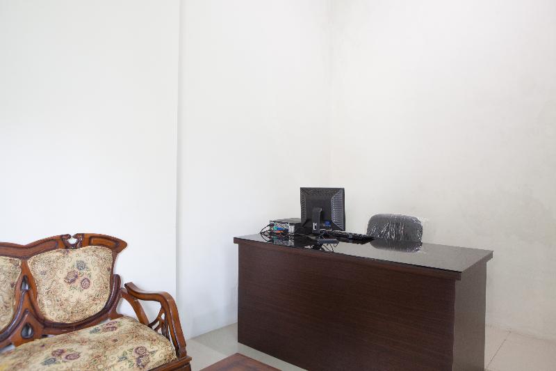 酒店 Reddoorz Near Banyuwangi Baru Station