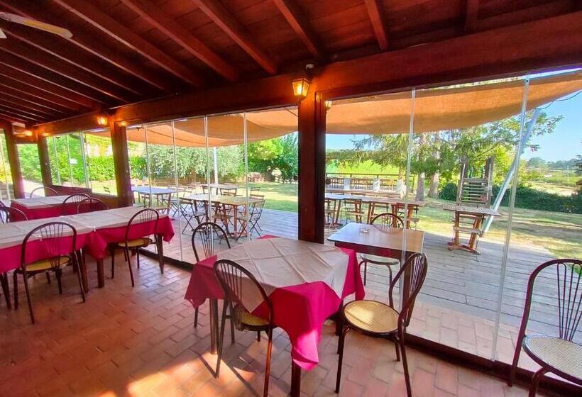 田舎風ホテル Agriturismo E Cantina La Sabbiona