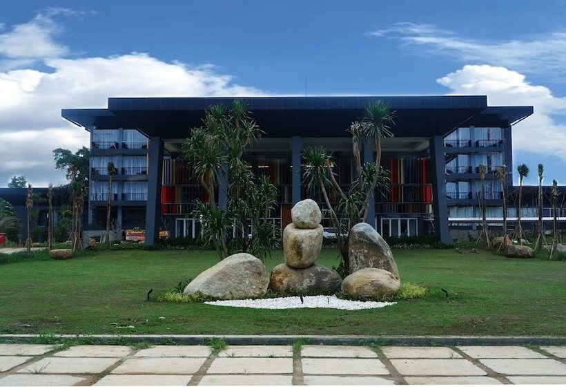 هتل Swiss Belresort Belitung