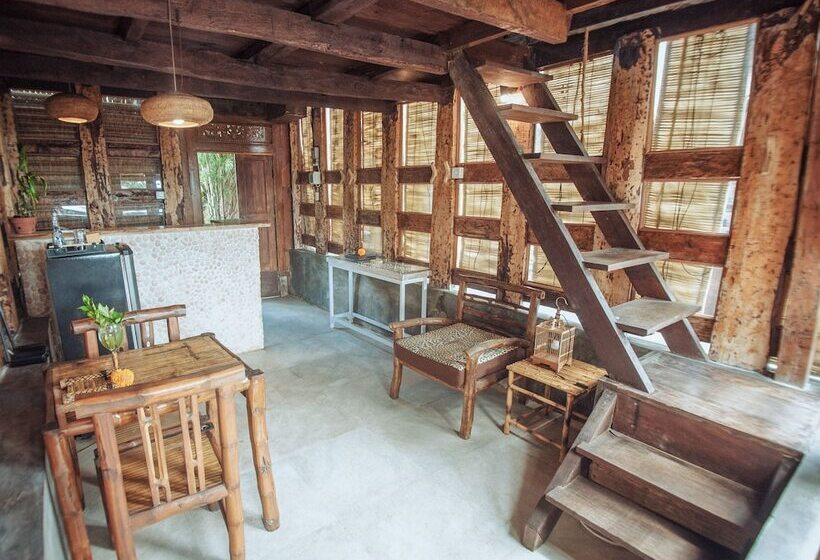 فندق Toraja Bambu