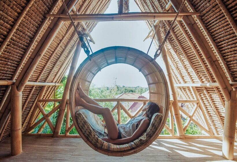 فندق Toraja Bambu