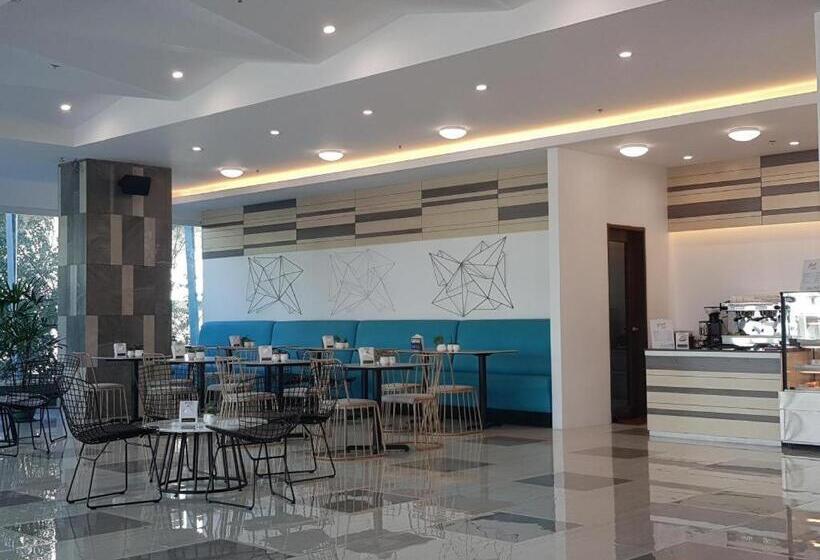 Travelite Hotel Legarda