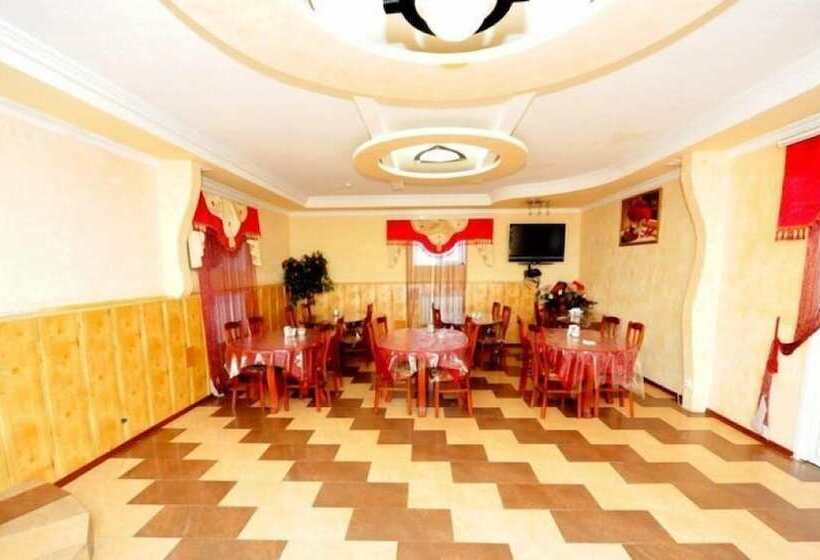 בית מלון כפרי Versal