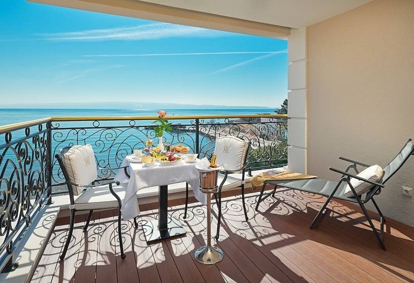 هتل Villa Harmony